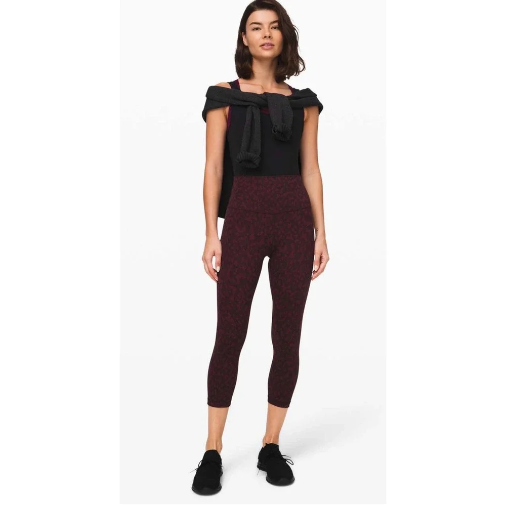 Lululemon Align HR Crop 21 Leopard Jacquard Burgundy Ankle Leggings Size 4